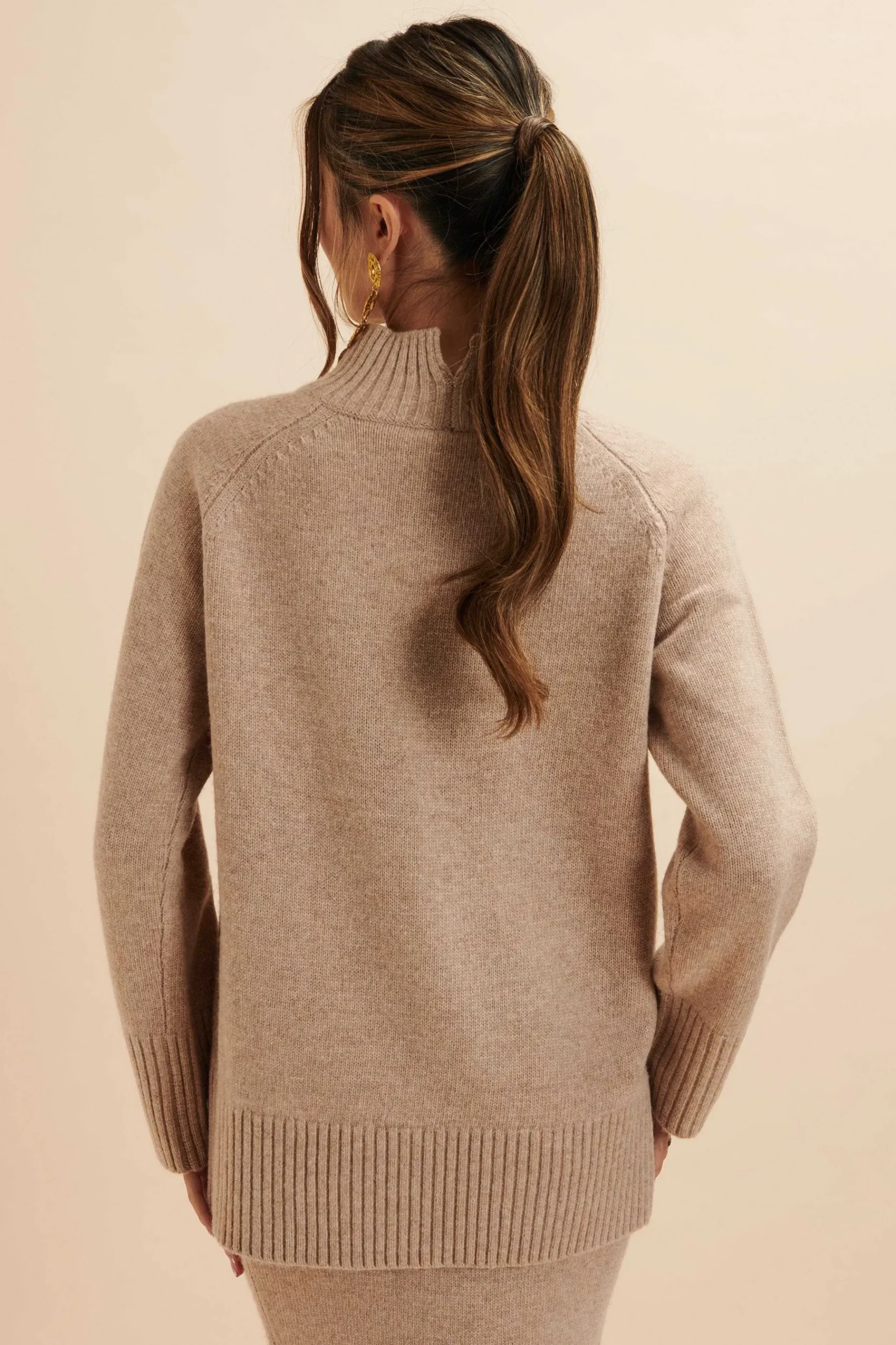 Amari Knitted Cashmere Blend Jumper In Beige<Lavish Alice Shop