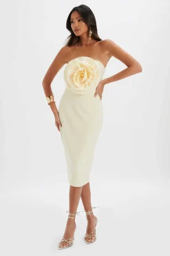 Belle 3D Flower Bandeau Midi Dress In Champagne<Lavish Alice Fashion