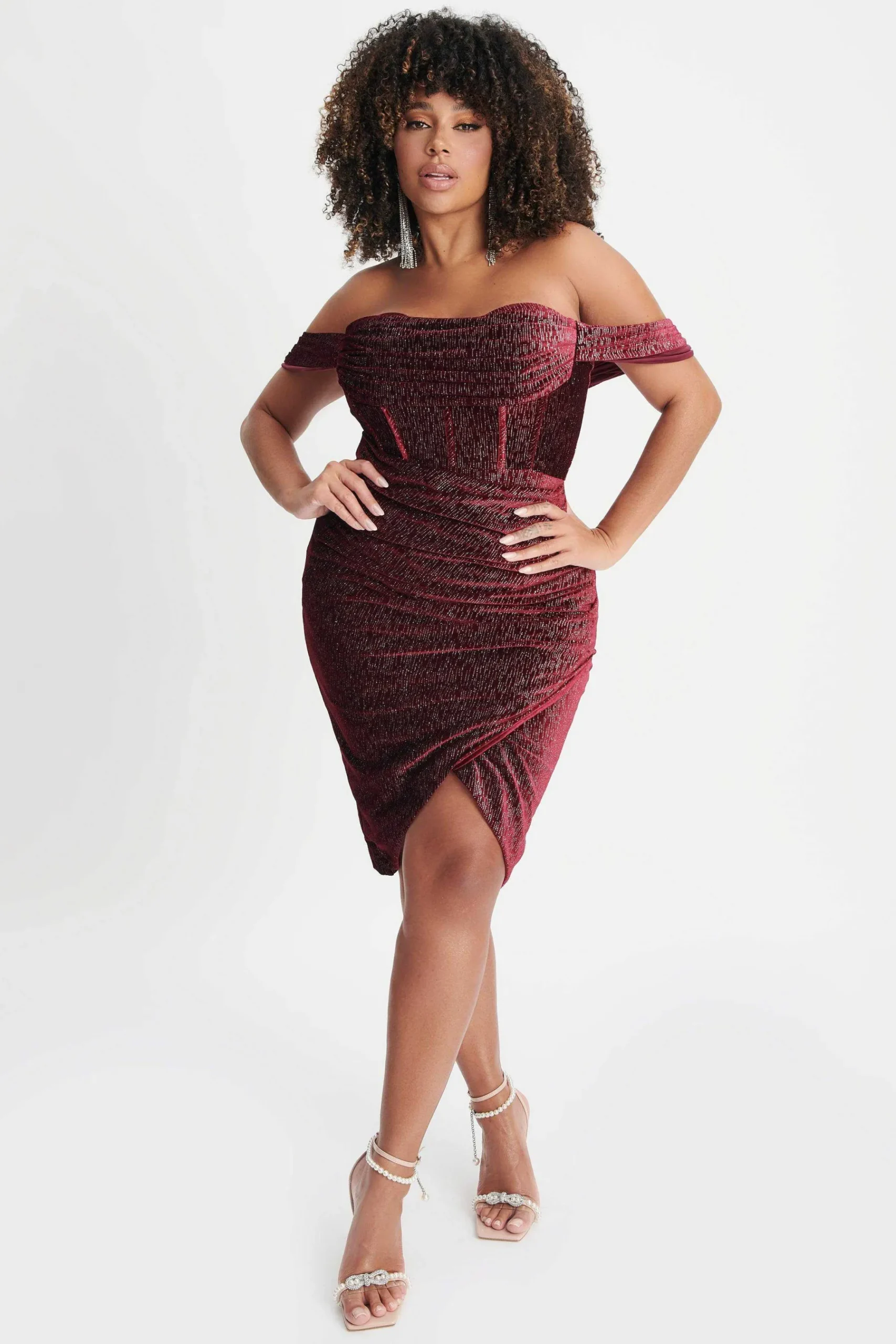 Blake Curve Diamante Velvet Pleated Off Shoulder Midi Dress In Burgundy<Lavish Alice Best