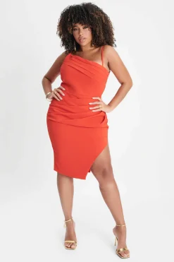 Chantelle Curve Asymmetric Pleat Midi Dress In Coral Red<Lavish Alice Fashion