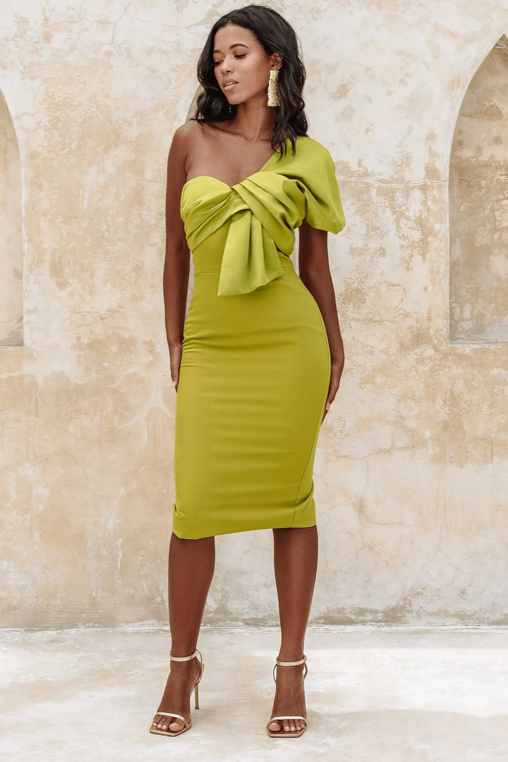 Elsie Twist Front One Shoulder In Olive Green<Lavish Alice Cheap