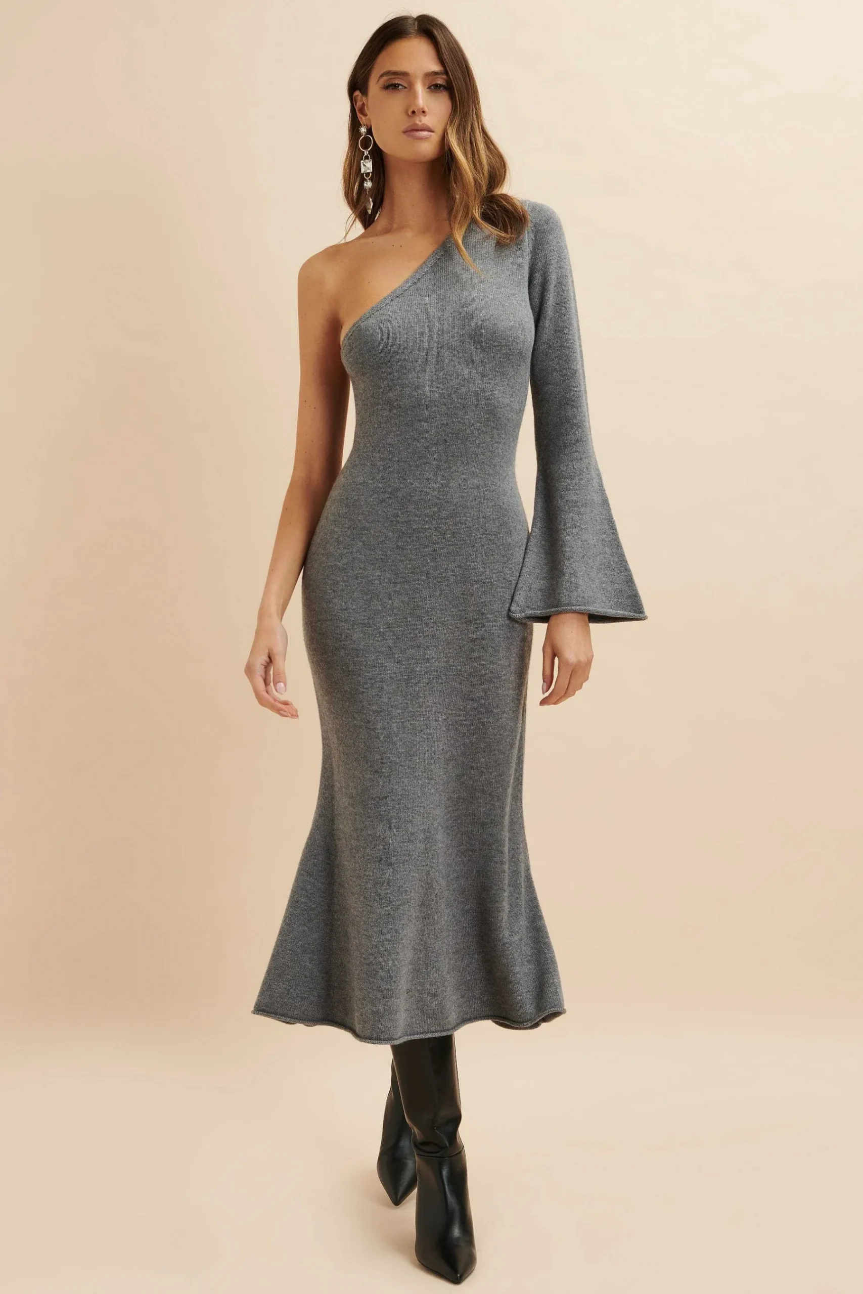 Huda Knitted Asymmetric Fit & Flare Midi Dress In Grey<Lavish Alice Flash Sale