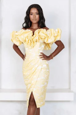 Katie Rose Brocade Off Shoulder Midi Dress In Yellow<Lavish Alice Cheap