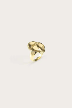 Leora Hammered Effect Oval Gold Ring<Lavish Alice New