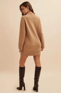 Lilian Knitted Cashmere Mini Jumper Dress In Camel<Lavish Alice Online