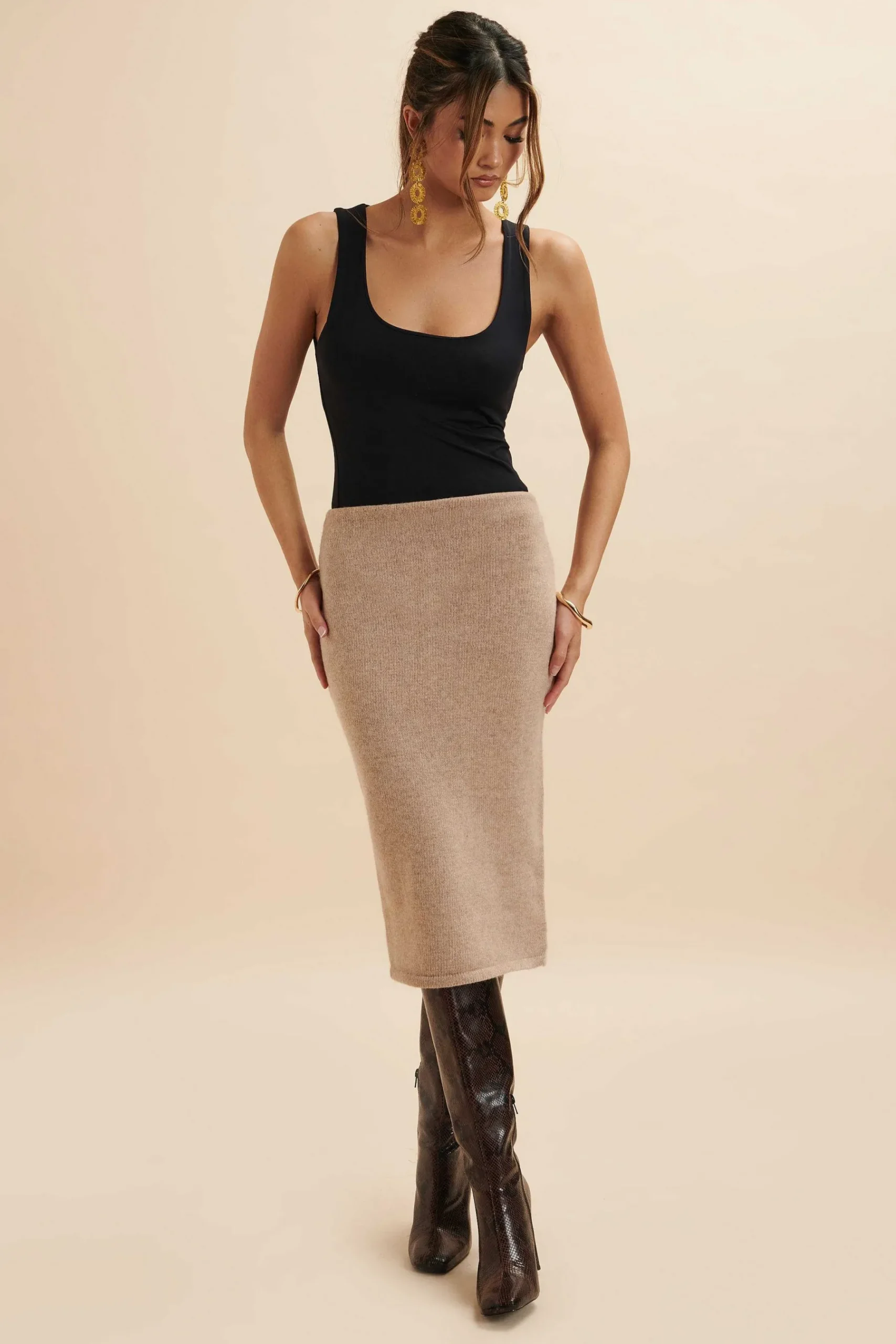 Martina Knitted Cashmere Blend Midi Skirt In Beige<Lavish Alice Store