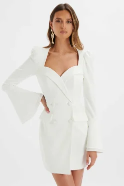 Rebeccah Flared Sleeve Blazer Mini Dress In White<Lavish Alice Outlet