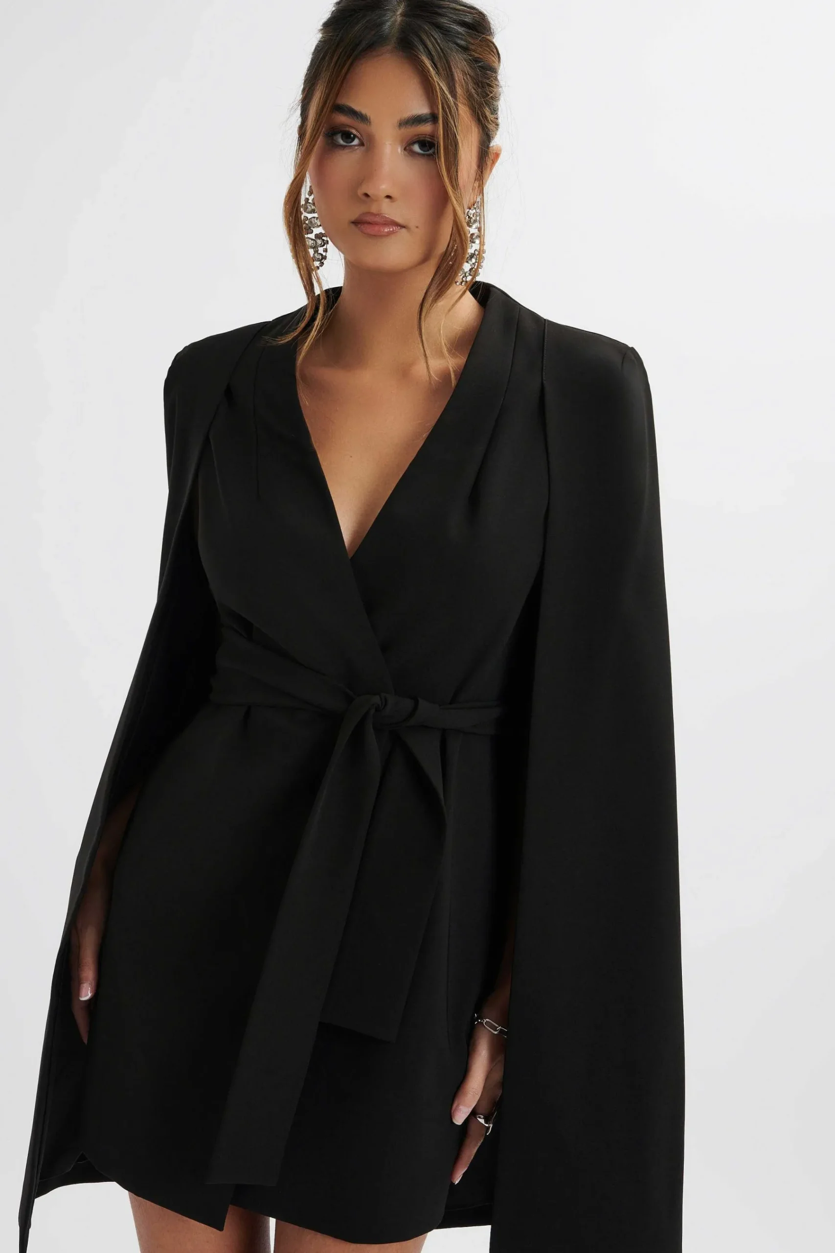 Tiffany Belted Cape Blazer Mini Dress In Black<Lavish Alice Hot